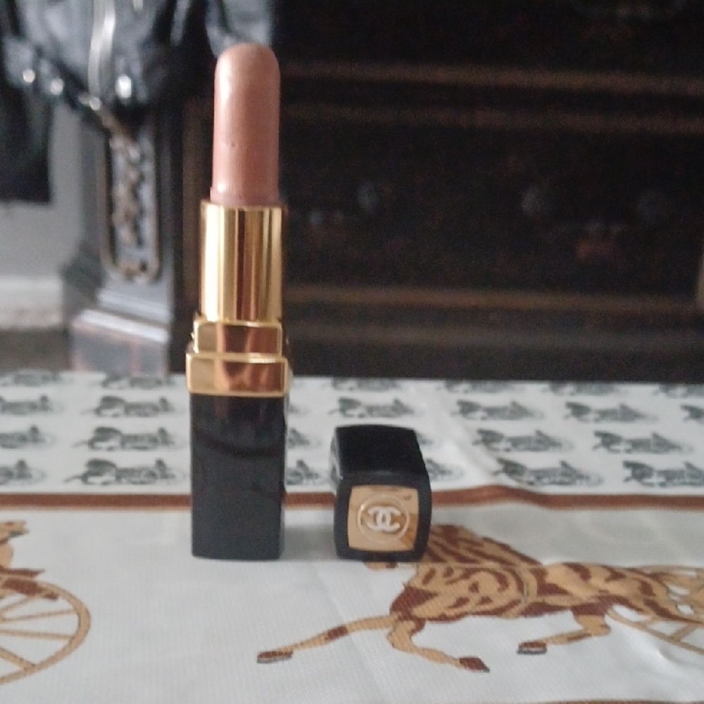 CHANEL Crystal Beige Lipstick Elegant Makeup Essential